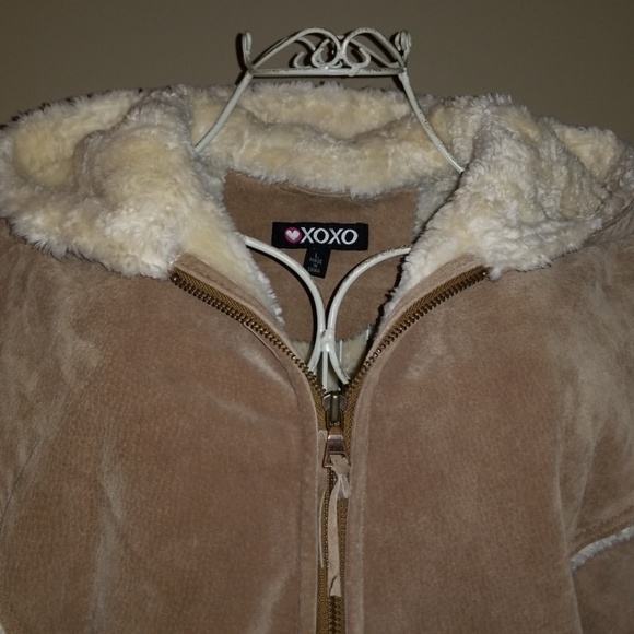 XOXO Tan Suede Shearling Hooded Jacket - Picture 4 of 8